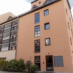 Come4stay - Holzheim I Modern I Wlan I Kueche I Parkplatz I Smarttv Mit Netflix * Passau