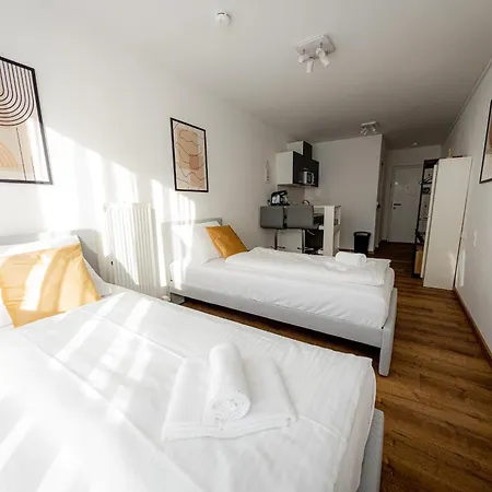 Lejlighed Come4stay - Holzheim I Modern I Wlan I Kueche I Parkplatz I Smarttv Mit Netflix