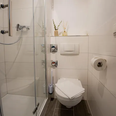 Come4stay - Holzheim I Modern I Wlan I Kueche I Parkplatz I Smarttv Mit Netflix