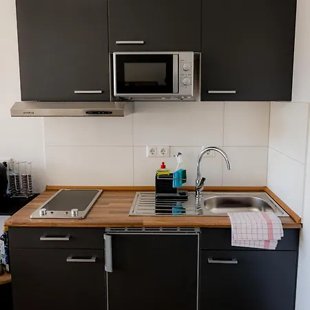 Come4stay - Holzheim I Modern I Wlan I Kueche I Parkplatz I Smarttv Mit Netflix Apartment