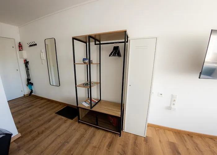 Come4stay - Holzheim I Modern I Wlan I Kueche I Parkplatz I Smarttv Mit Netflix * Πασάου